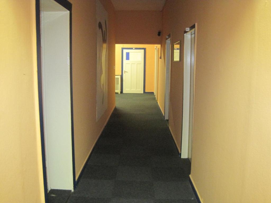 Bs Hotel Брауншвайг Екстериор снимка